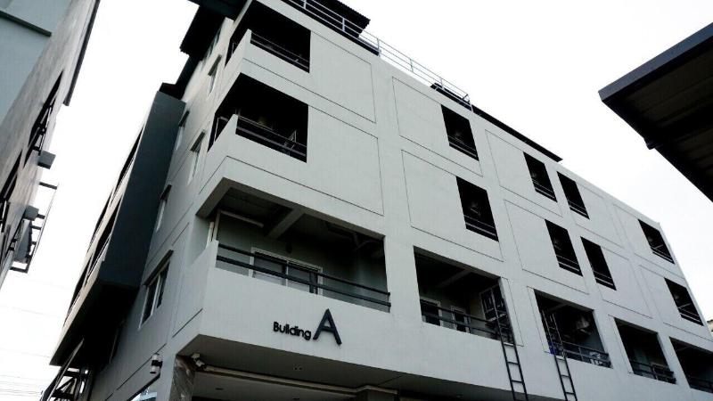 B Black Hotel Chonburi