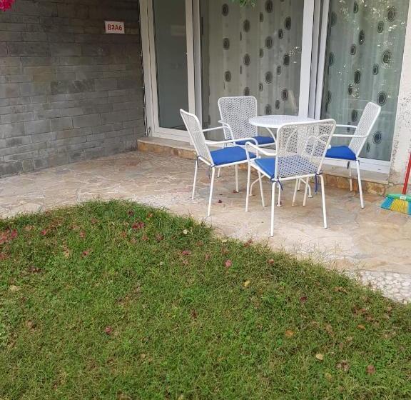 هتل Olives Residence