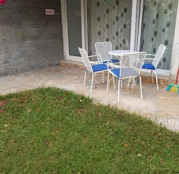 هتل Olives Residence