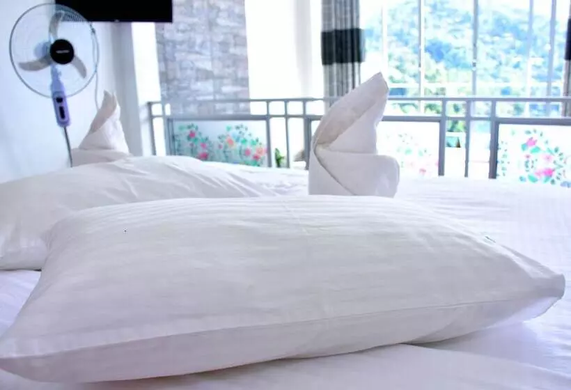 Hotel Ornateview