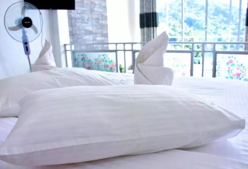 Hotel Ornateview