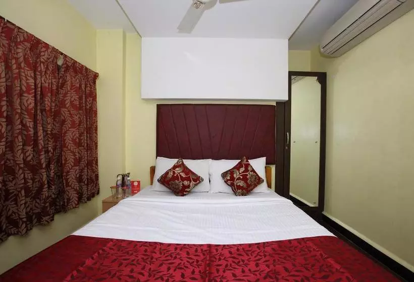 ホテル Oyo Rooms Velachery