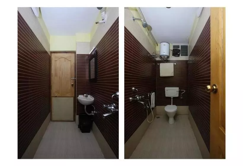 ホテル Oyo Rooms Velachery
