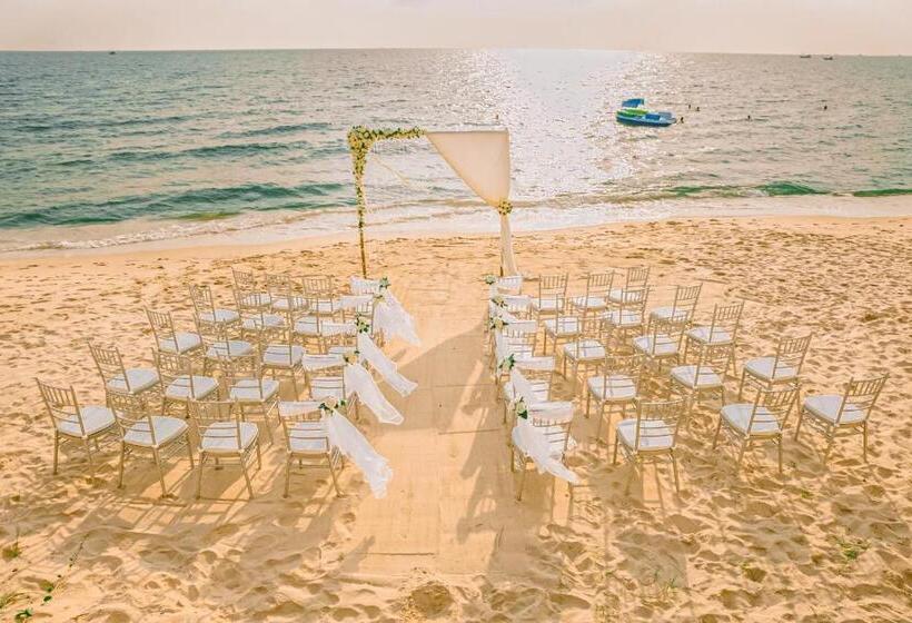 Seashells Phu Quoc Hotel & Spa