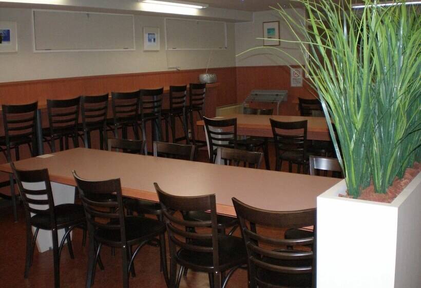 ホテル Takasaki Ekimae Plaza