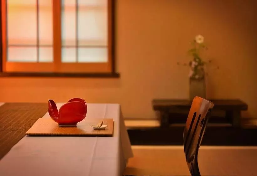 旅館 Sansuikaku
