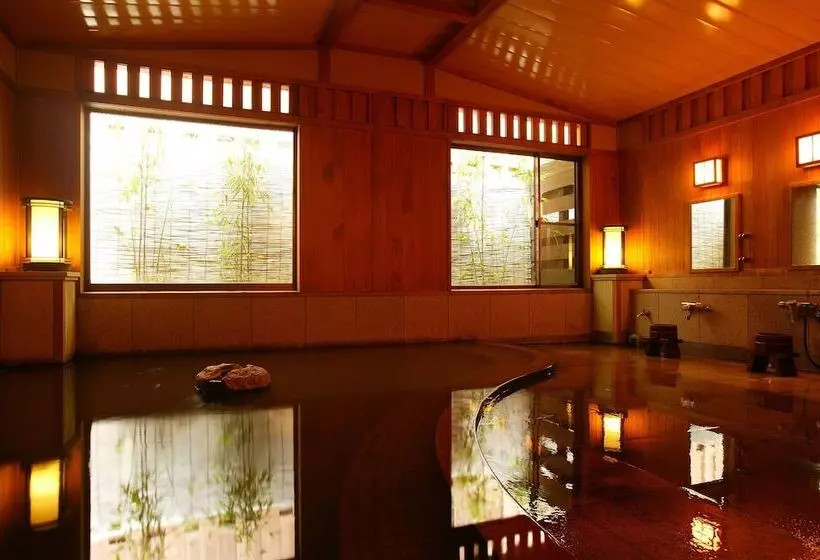 旅館 Sansuikaku