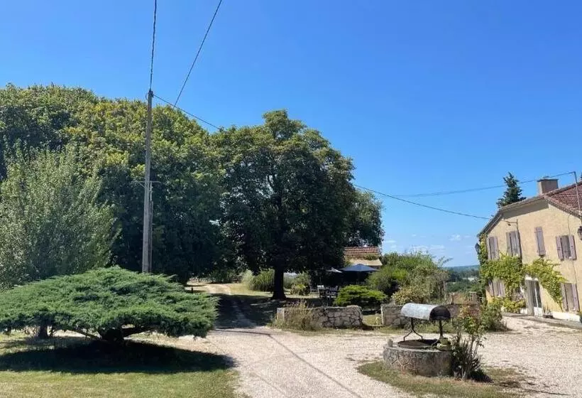 Aamiaismajoitus (B&B) Hameau Du Hour   Chambre D Hôtes Et Gîtes