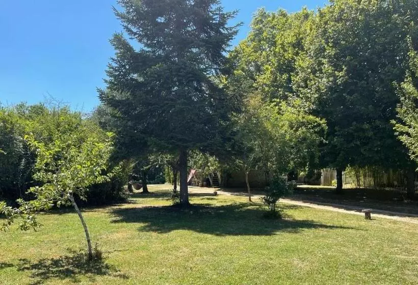 Aamiaismajoitus (B&B) Hameau Du Hour   Chambre D Hôtes Et Gîtes