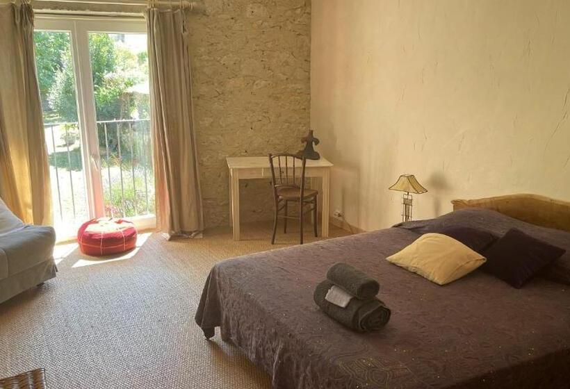 مبيت وإفطار Hameau Du Hour   Chambre D Hôtes Et Gîtes