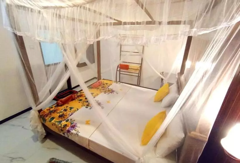 Aamiaismajoitus (B&B) Happy Stay Mirissa