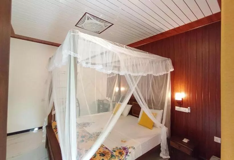 Aamiaismajoitus (B&B) Happy Stay Mirissa