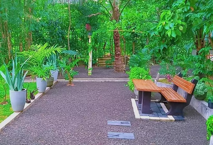 Aamiaismajoitus (B&B) Happy Stay Mirissa