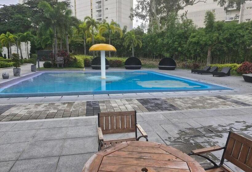 Clark Condo The Sharp Clark Hills 1506