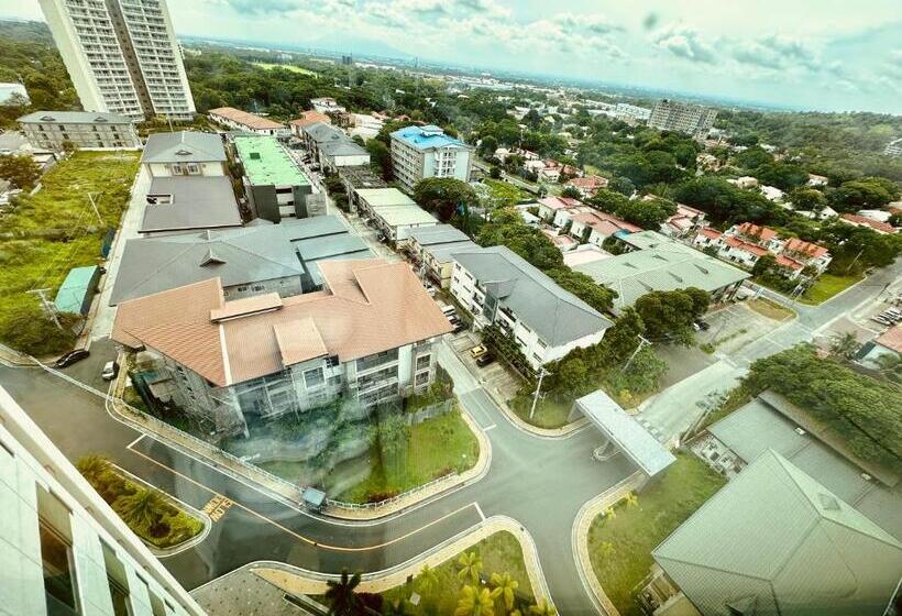 Clark Condo The Sharp Clark Hills 1506