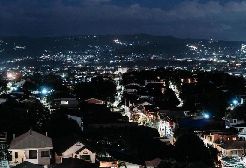 Da Luz Staycation At Trc