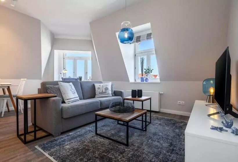 Hotelli App Kardinal