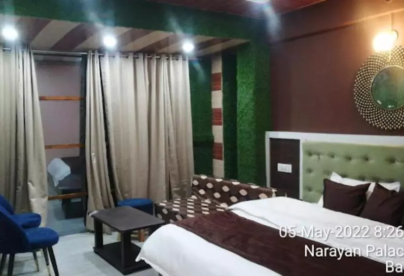 Hotelli Chauhan Palace And Restaurant Badrinath