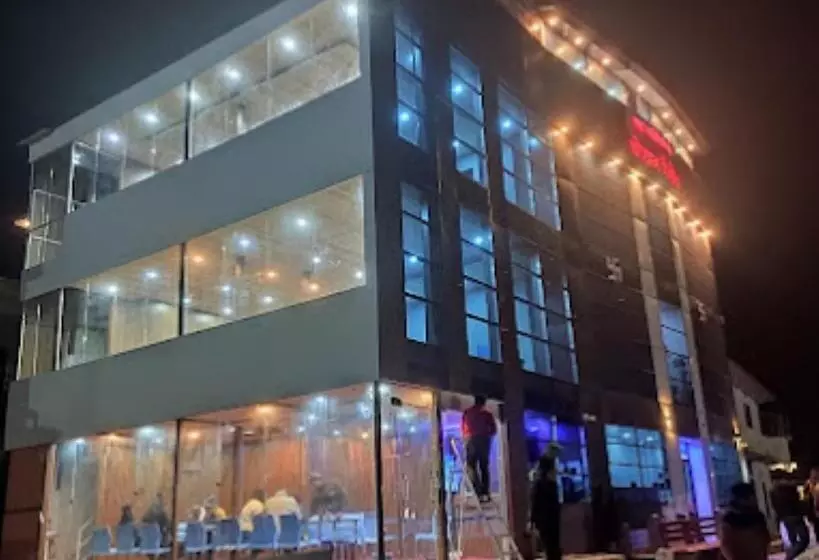 Hotelli Chauhan Palace And Restaurant Badrinath