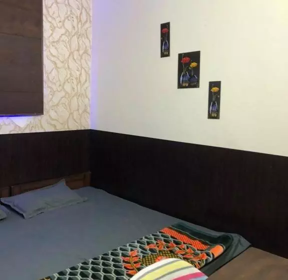 ホテル O Cozy Suits