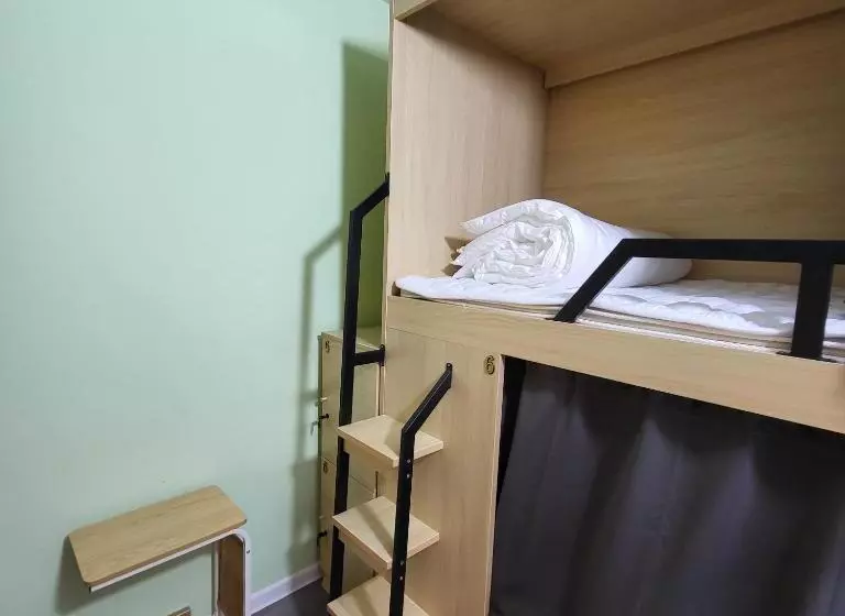 هتل Hostel 555