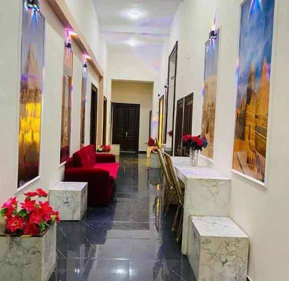 هتل New Palace
