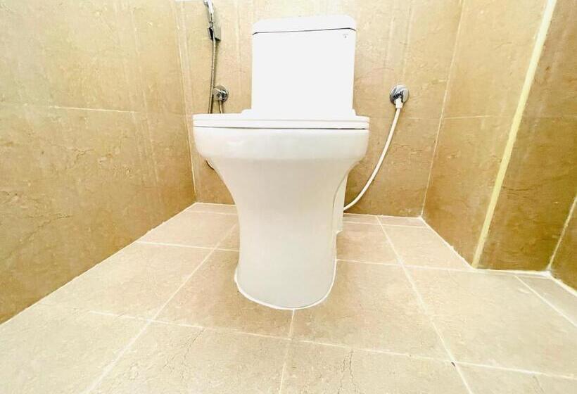 Hotel Pearl Stays, Tirupathi