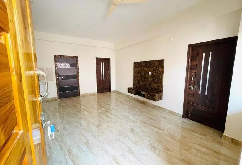 ホテル Pearl Stays, Tirupathi