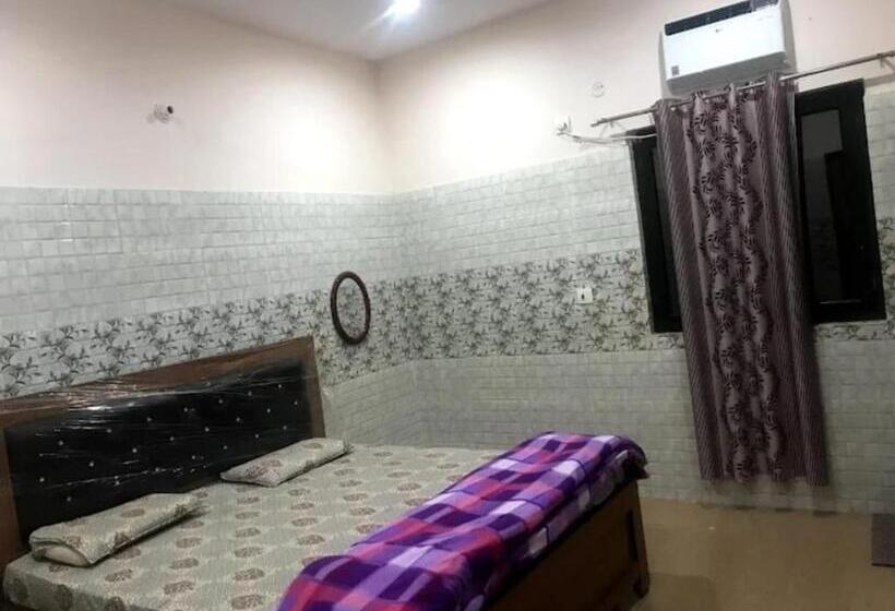 Hotelli Shri Jagannath Dham