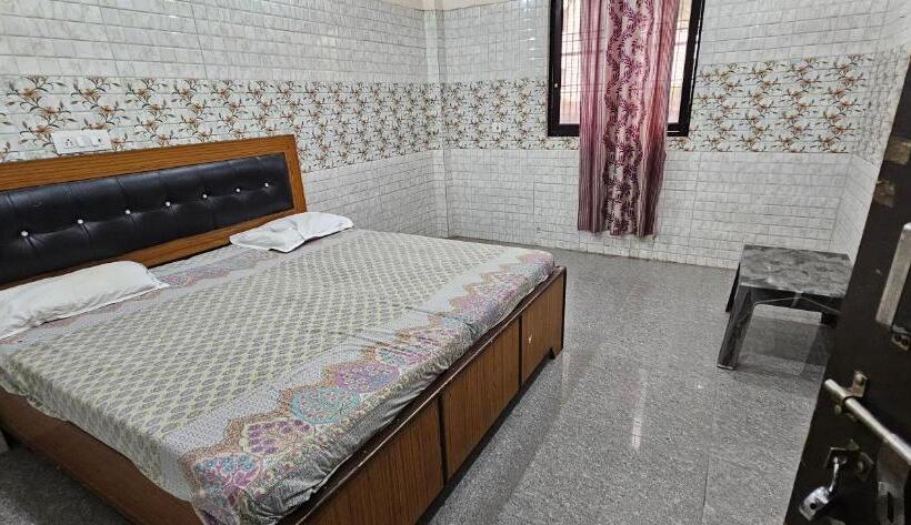 Hotelli Shri Jagannath Dham