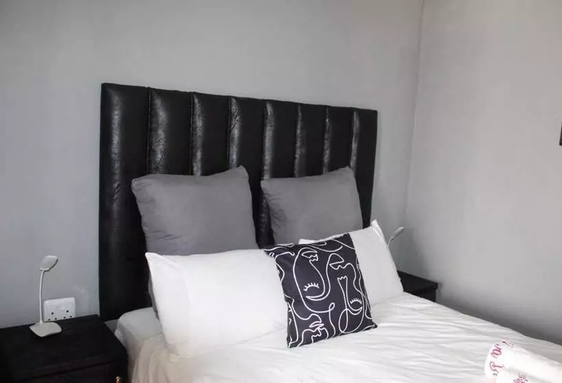 Kwa Benz Bed And Breakfast