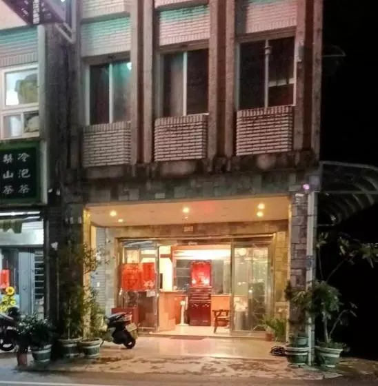 پانسیون Momiji Hot Spring
