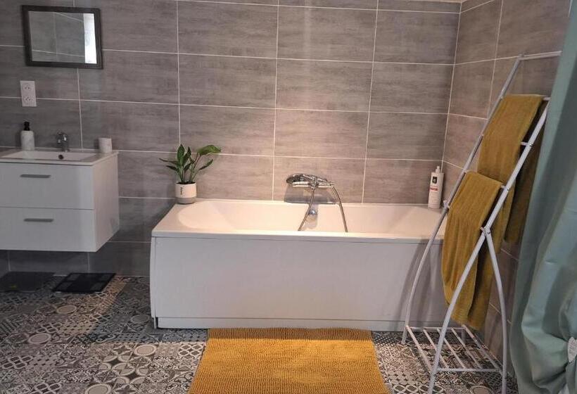 پانسیون Agréable Suite Parentale