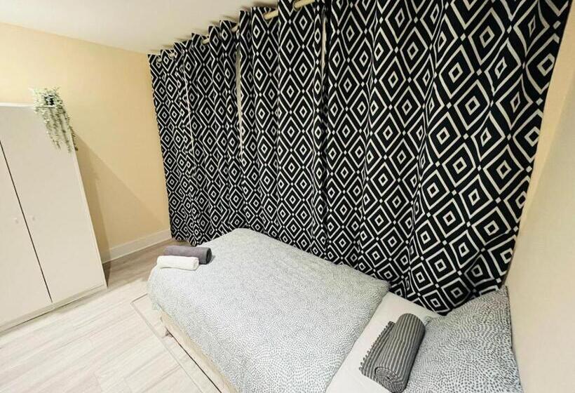 펜션 Dormitorio Privado