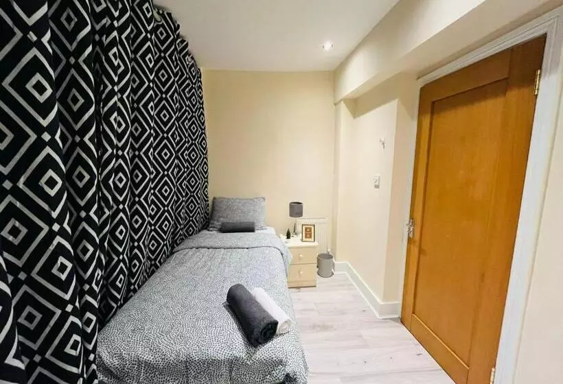 پانسیون Dormitorio Privado