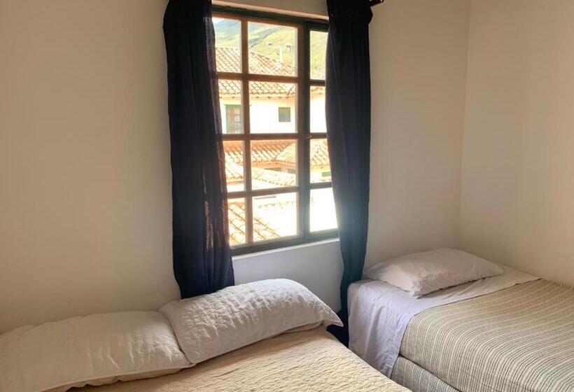 Пансион Hostal Angelita