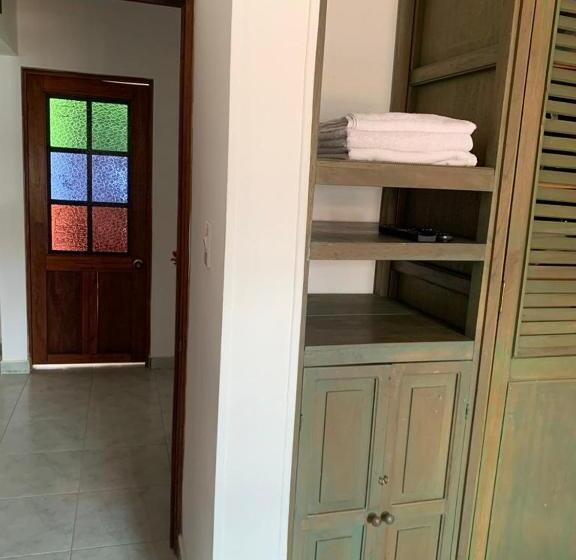 Пансион Hostal Angelita