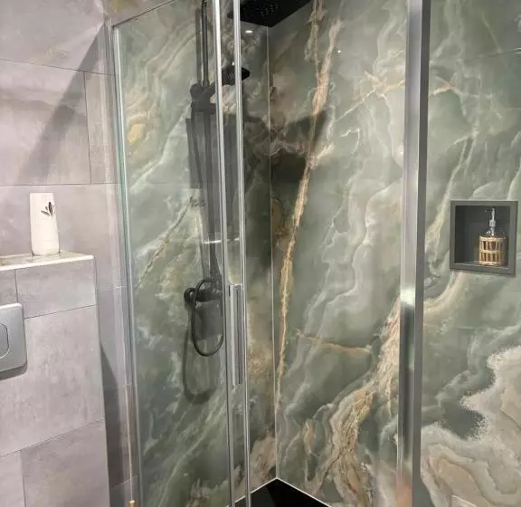 Majatalo La Villa émeraude