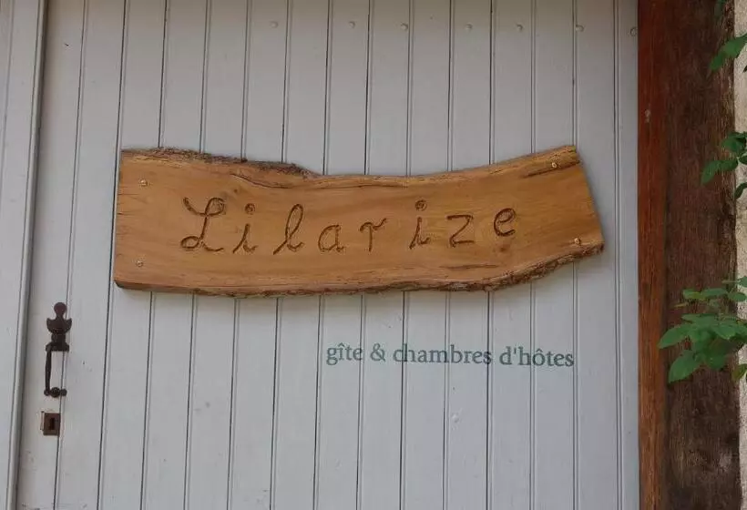 ペンション Lilarize   Gite En Plein Coeur De Village Du Mas D Azil