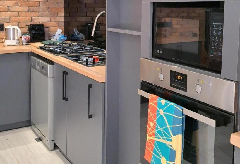 پانسیون The Nest Guesthouse   Vanadzor