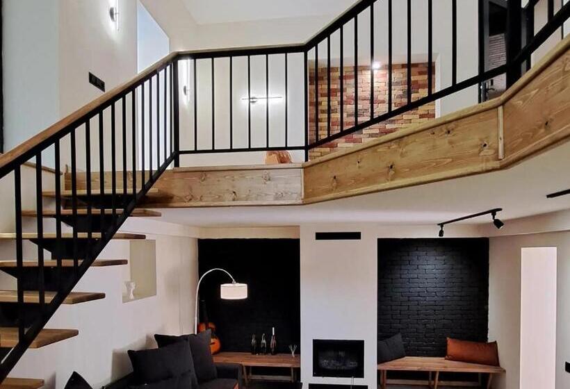 پانسیون The Nest Guesthouse   Vanadzor