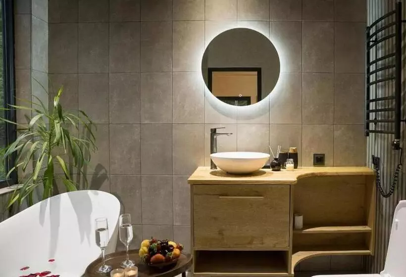 پانسیون The Nest Guesthouse   Vanadzor