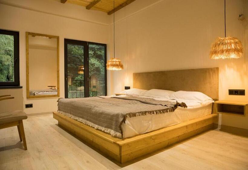 پانسیون The Nest Guesthouse   Vanadzor