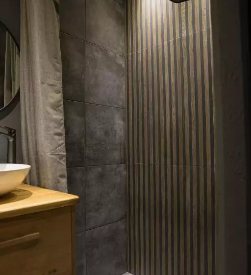 پانسیون The Nest Guesthouse   Vanadzor