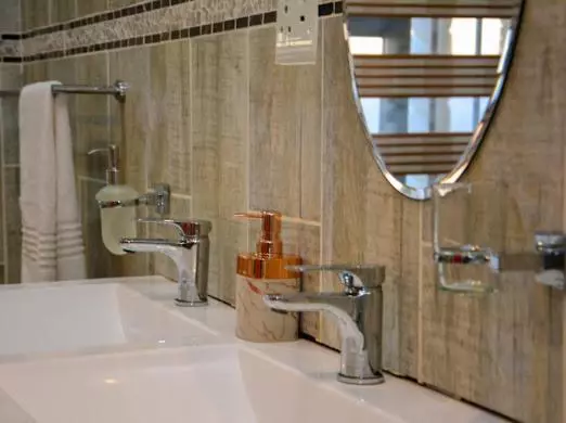 پانسیون Thornville Guest House