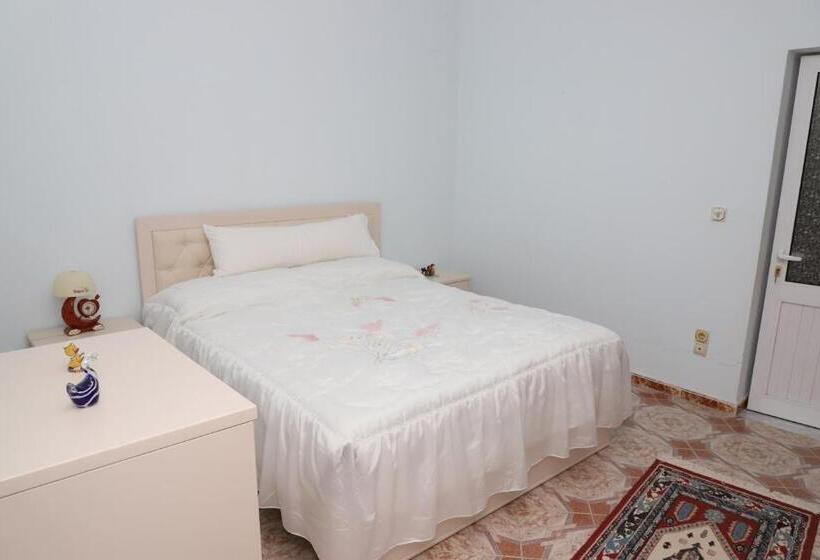 پانسیون Villa Elena Gorice