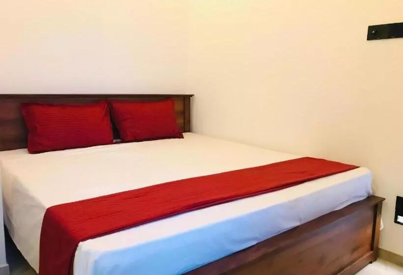 ペンション Vishmitha Villa