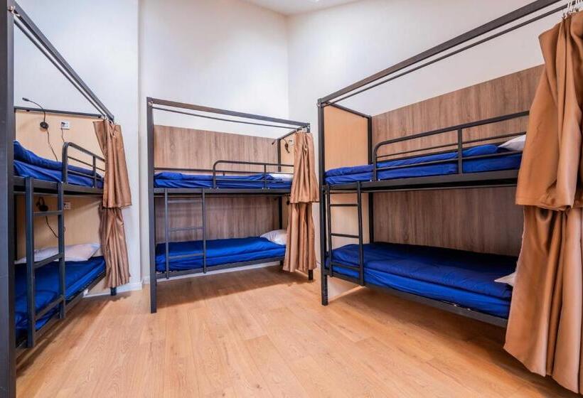 Prague Retreat Boutique Hostel