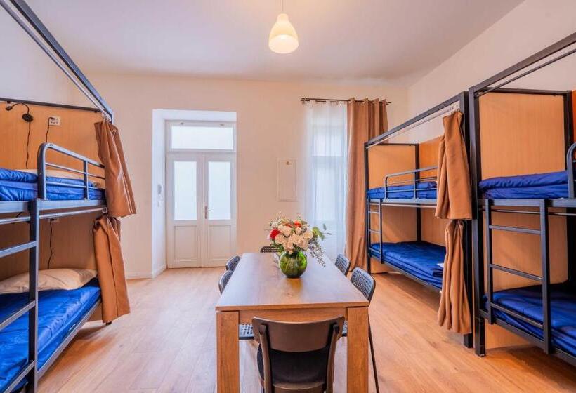 Prague Retreat Boutique Hostel