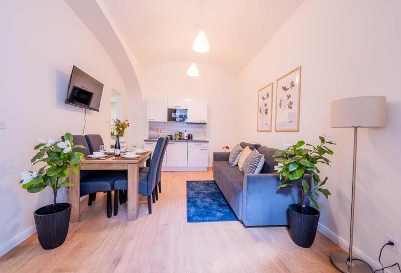 Prague Retreat Boutique Hostel